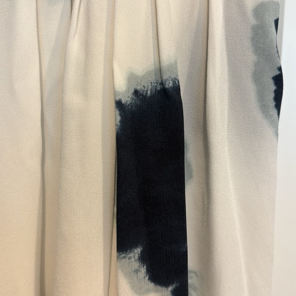 Wilfred flowy low back dress. - Picture 5 of 6